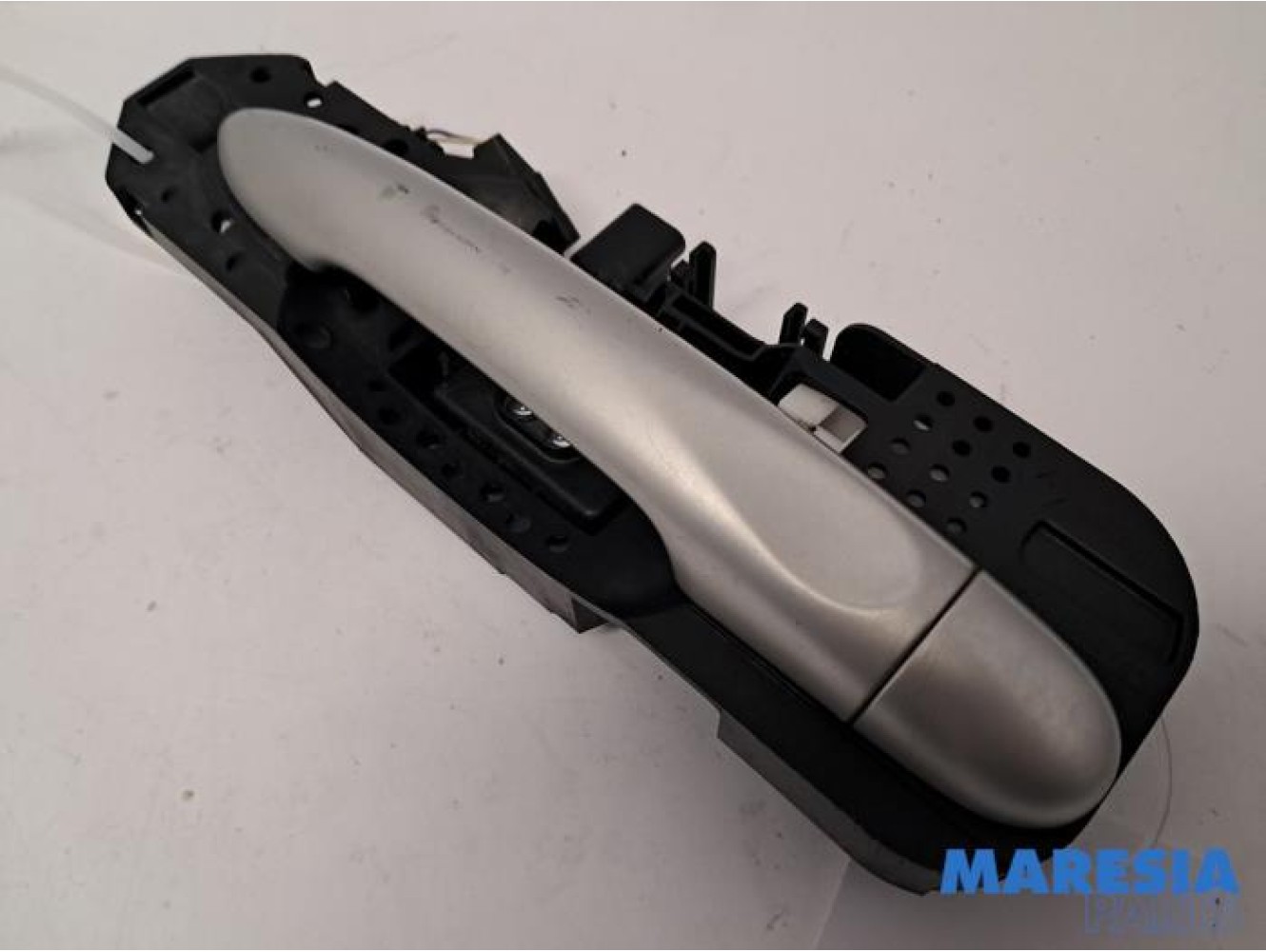 Renault - Scenic - Front door handle 4-door, right
