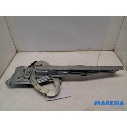 Renault - Scenic - Rear door window mechanism 4-door, right
