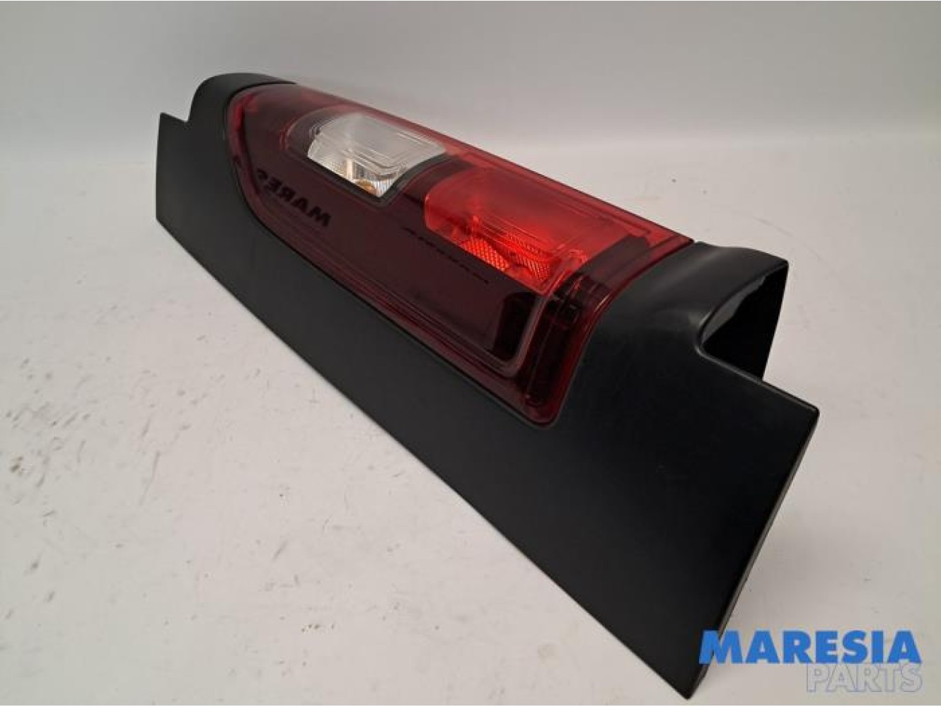 Opel - Vivaro - Achterlicht links
