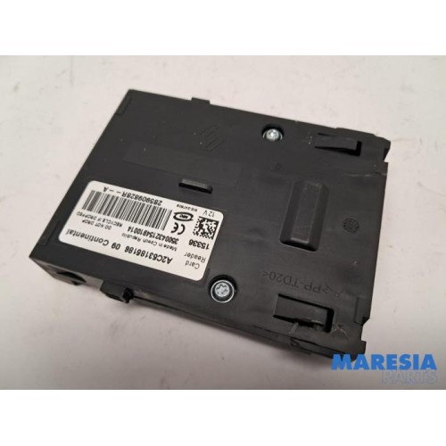 Renault - ZOE - Card reader (lock)