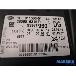 Opel - Vivaro - Koplamp links