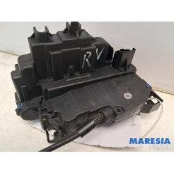 Renault - Scenic - Front door lock mechanism 4-door, right