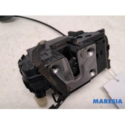 Renault - ZOE - Door lock mechanism 4-door, front left