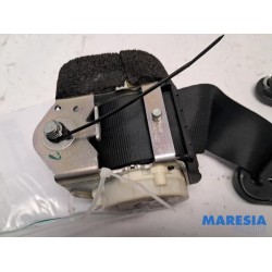 Fiat - 500 - Rear seatbelt, left