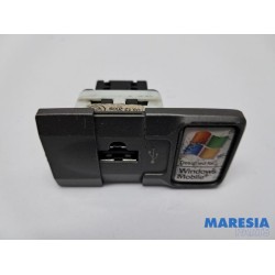 Fiat - 500 - AUX / USB connection