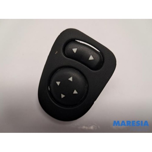 Fiat - 500 - Mirror switch
