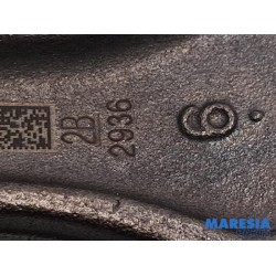 Alfa Romeo - Stelvio - Connecting rod