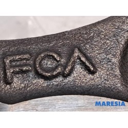 Alfa Romeo - Stelvio - Connecting rod