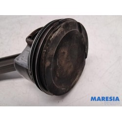 Alfa Romeo - Stelvio - Connecting rod