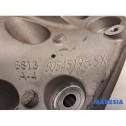 Alfa Romeo - Stelvio - Engine mount