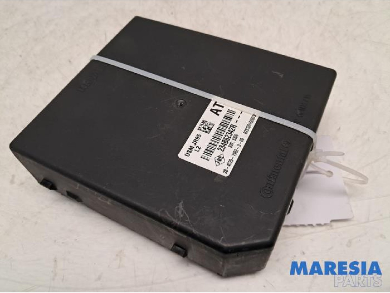 Renault - Scenic - Fuse box