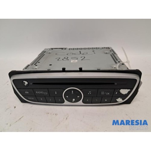 Renault - Scenic - Radio CD player
