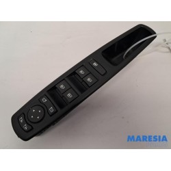Renault - Scenic - Multi-functional window switch