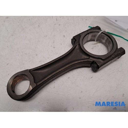 Peugeot - Boxer - Connecting rod