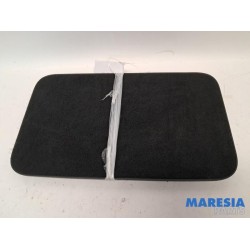 Renault - Scenic - Storage compartment