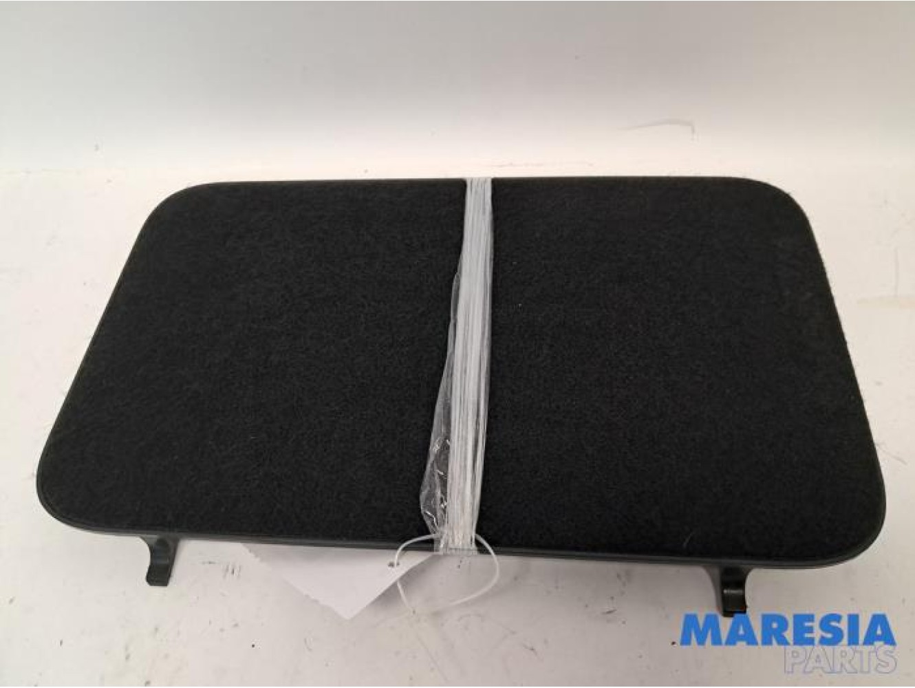 Renault - Scenic - Storage compartment