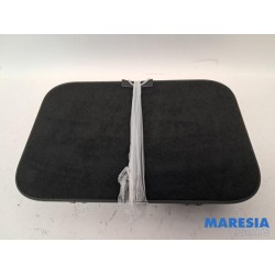 Renault - Scenic - Storage compartment