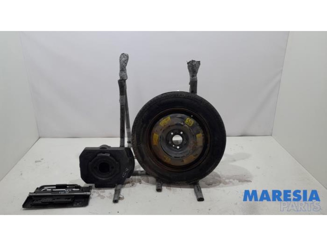 Citroen - C4 Grand Picasso - Krikset + reservewiel