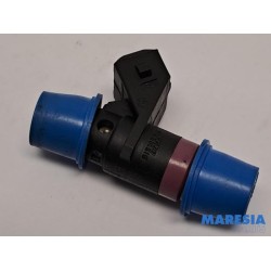 Renault - Clio - Injector (petrol injection)