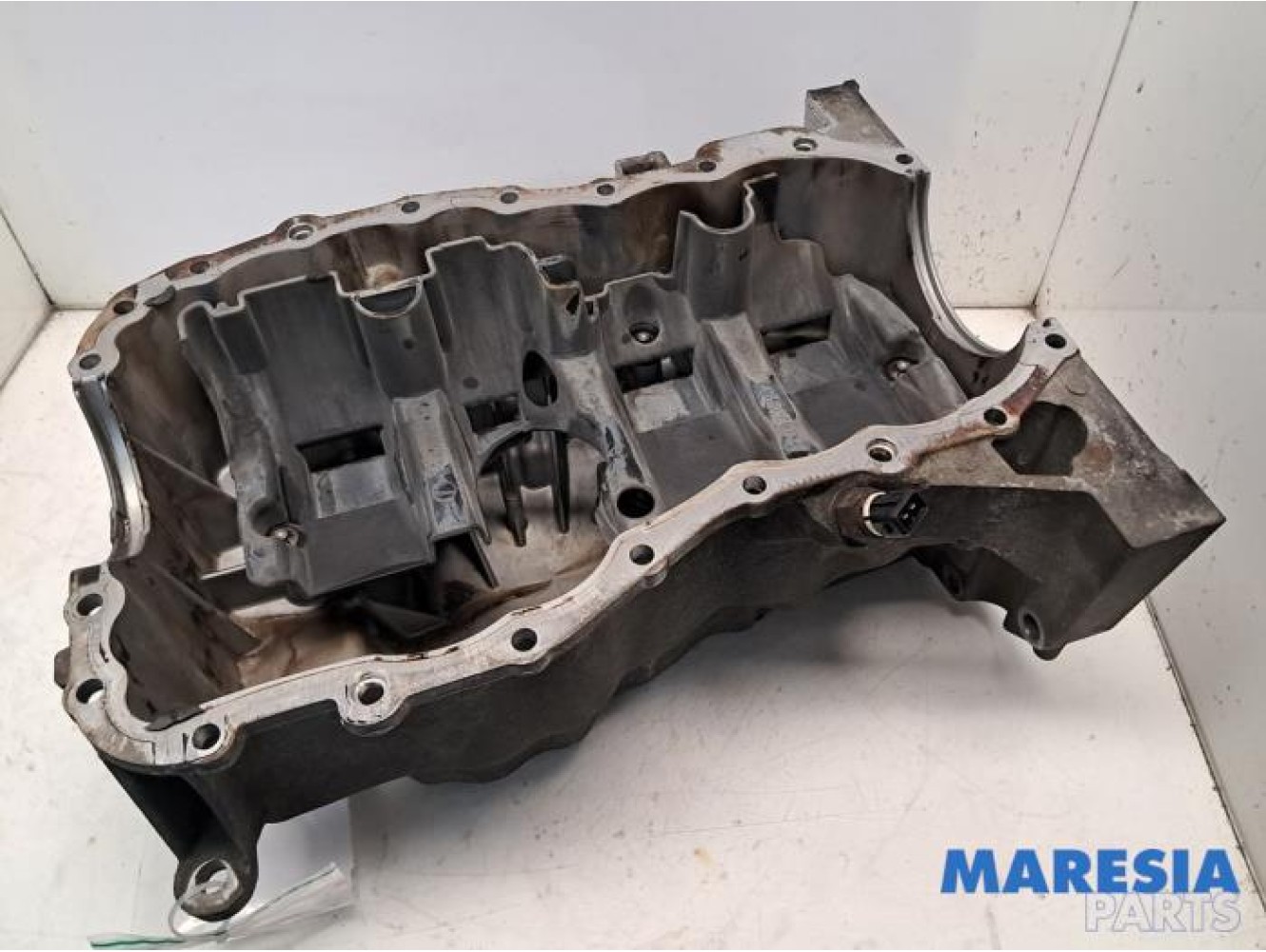 Renault - Clio - Sump