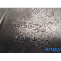 Renault - Clio - Sump