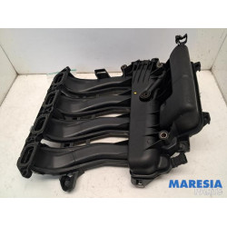 Renault - Clio - Intake manifold