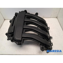 Renault - Clio - Intake manifold