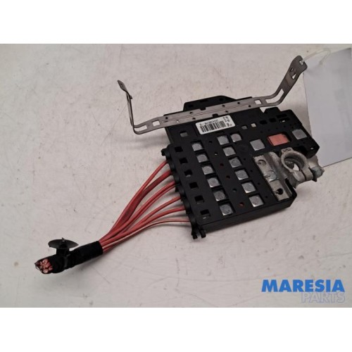 Renault - ZOE - Fuse box