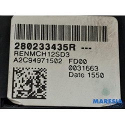 Renault - ZOE - AUX / USB connection