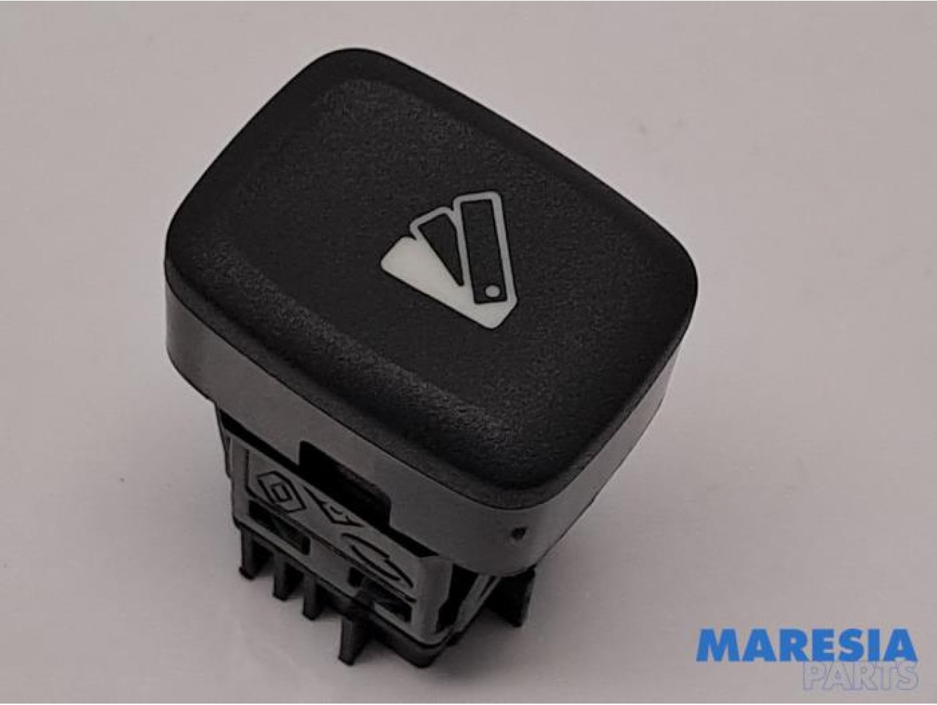 Renault - ZOE - Switch