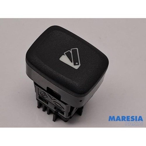 Renault - ZOE - Switch