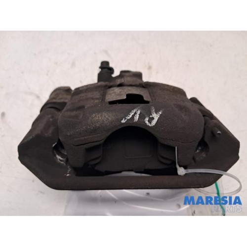Fiat - 500 - Front brake calliper, right