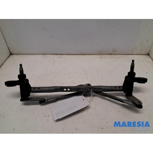 Fiat - 500 - Wiper mechanism