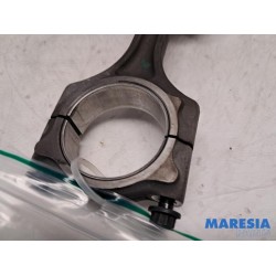 Peugeot - 5008 - Connecting rod