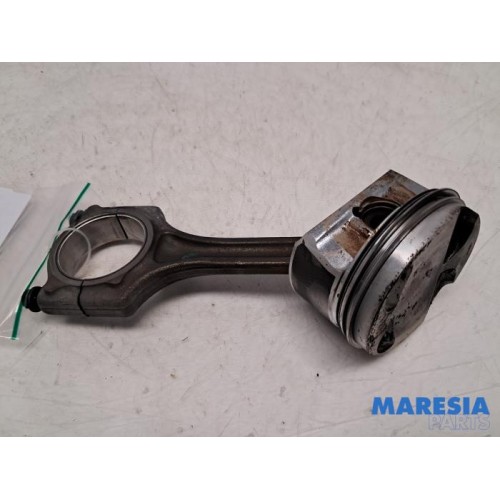 Peugeot - 5008 - Connecting rod