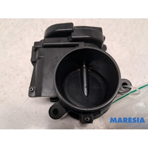 Peugeot - 5008 - Throttle body