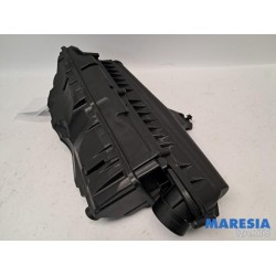 Peugeot - 5008 - Air box