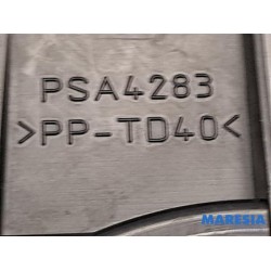 Peugeot - 5008 - Air box