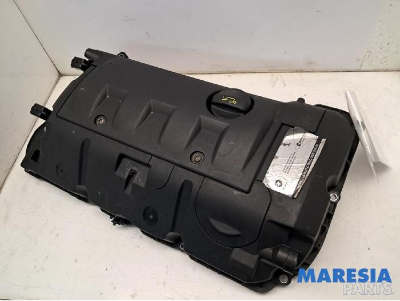 Peugeot - 5008 - Rocker cover