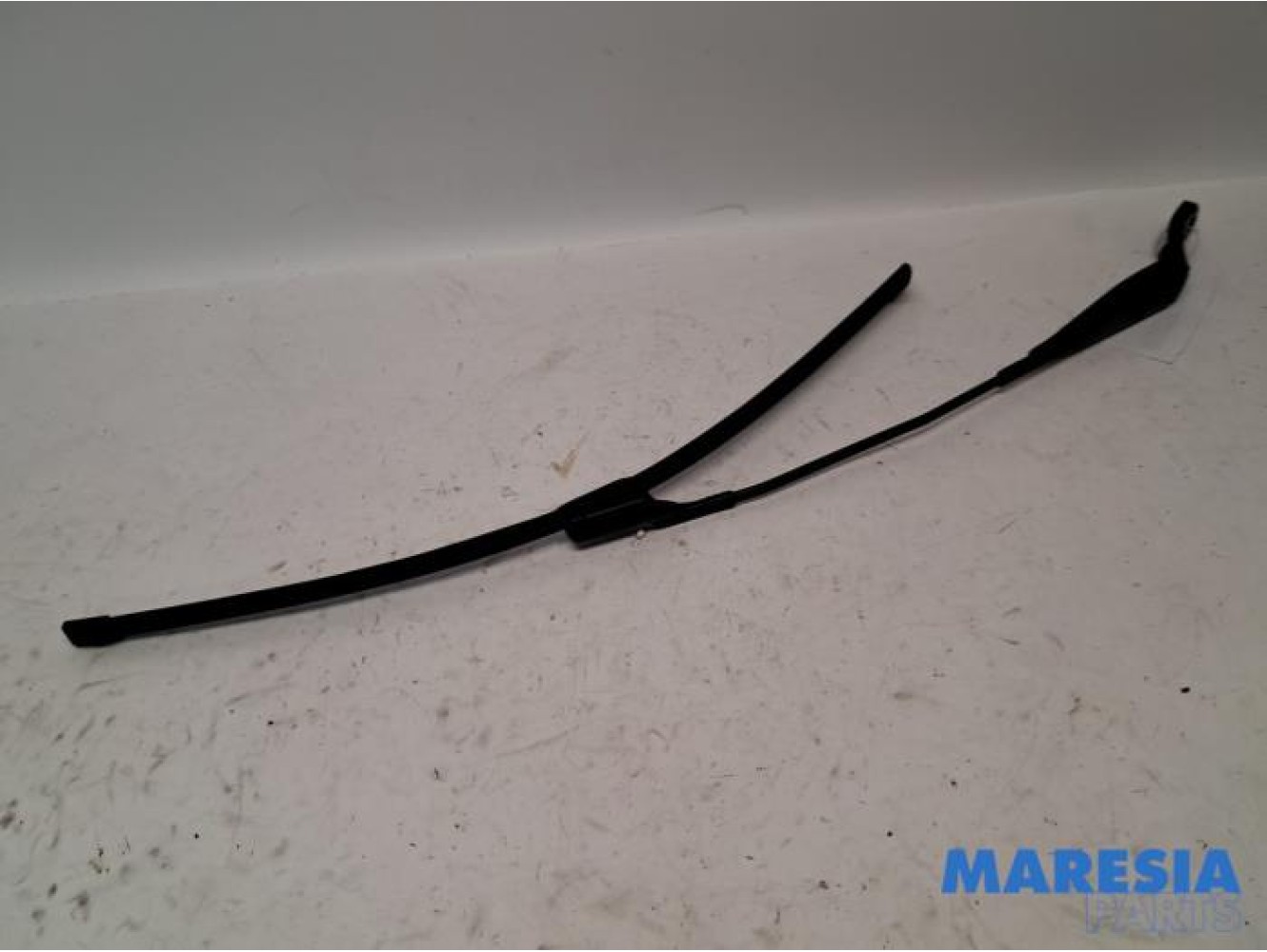 Citroen - C3 - Front wiper arm