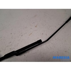Citroen - C3 - Front wiper arm