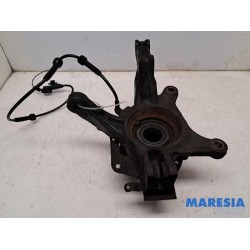 Renault - Captur - Knuckle, front right