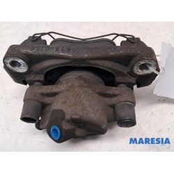 Renault - Captur - Front brake calliper, right