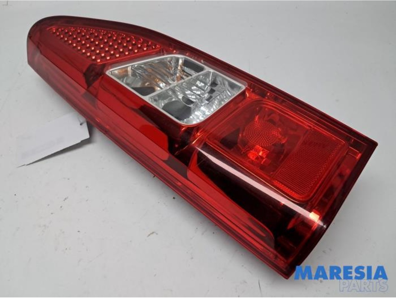 Citroen - Berlingo - Taillight, left