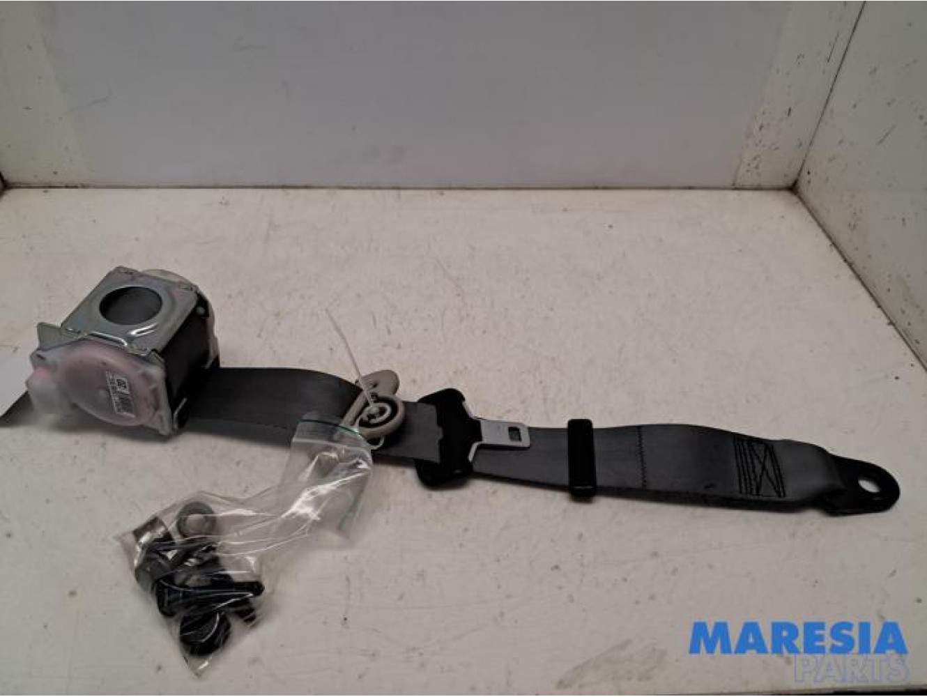 Citroen - Berlingo - Rear seatbelt, right