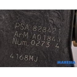Citroen - Berlingo - Sliding door lock mechanism, left