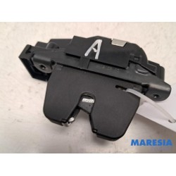 Citroen - Berlingo - Tailgate lock mechanism