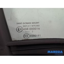 Peugeot - Partner - Quarter light, front right
