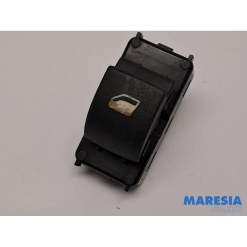 Citroen - Berlingo - Electric window switch