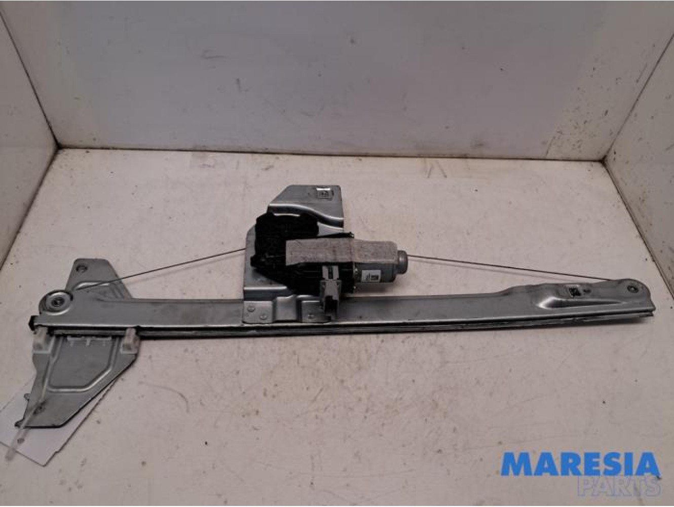 Citroen - Berlingo - Ruitmechaniek 4Deurs links-voor